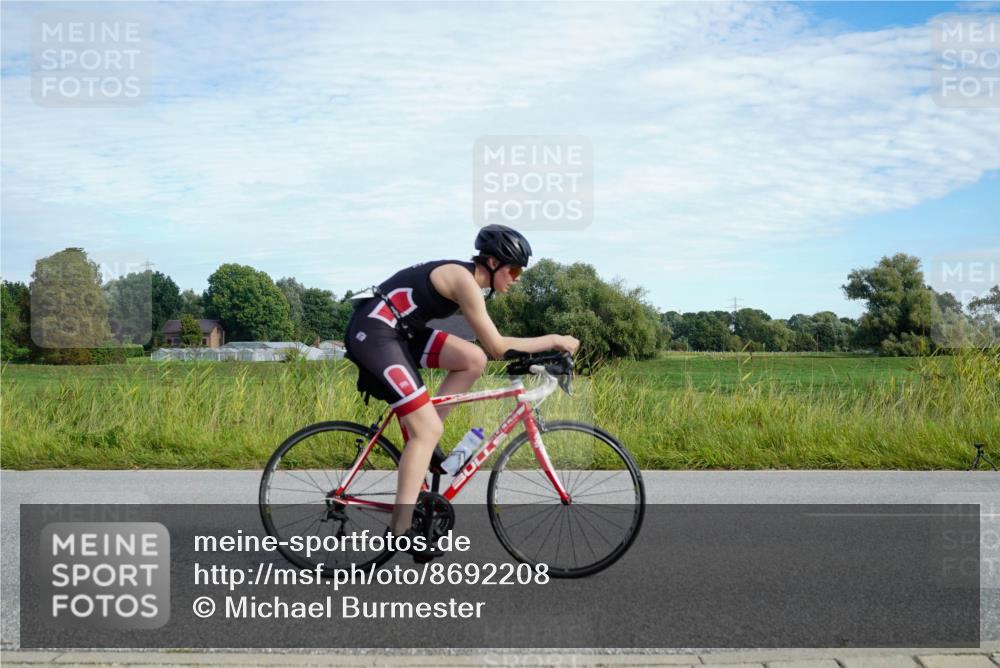 31.08.2025 - Elbe Triathlon Hamburg Michael Burmester http://msf.ph/oto/8692208 31.08.2025 10:27:56 Radfahren 779, 1089 meine-sportfotos.de