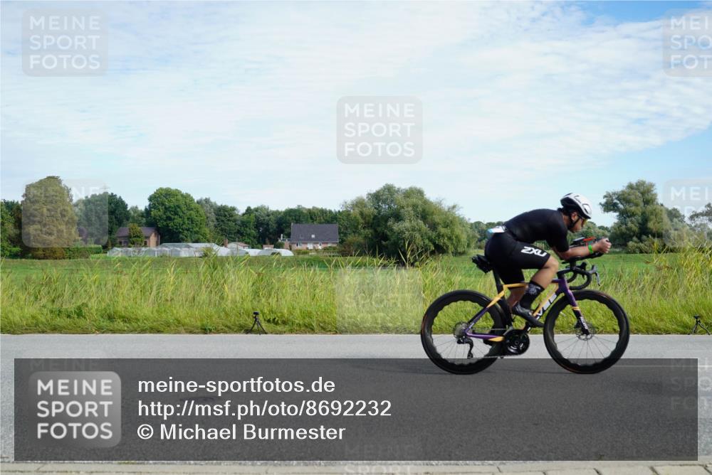 31.08.2025 - Elbe Triathlon Hamburg Michael Burmester http://msf.ph/oto/8692232 31.08.2025 10:28:45 Radfahren 701, 852, 913, 991, 1123, 1219 meine-sportfotos.de