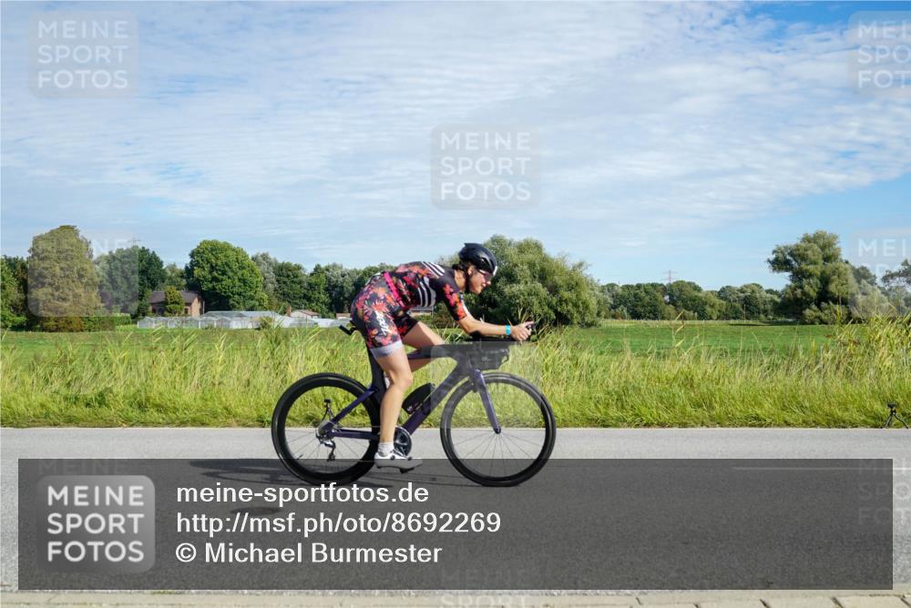31.08.2025 - Elbe Triathlon Hamburg Michael Burmester http://msf.ph/oto/8692269 31.08.2025 10:30:21 Radfahren 587, 745, 821, 845, 949, 1140, 1227, 1445 meine-sportfotos.de