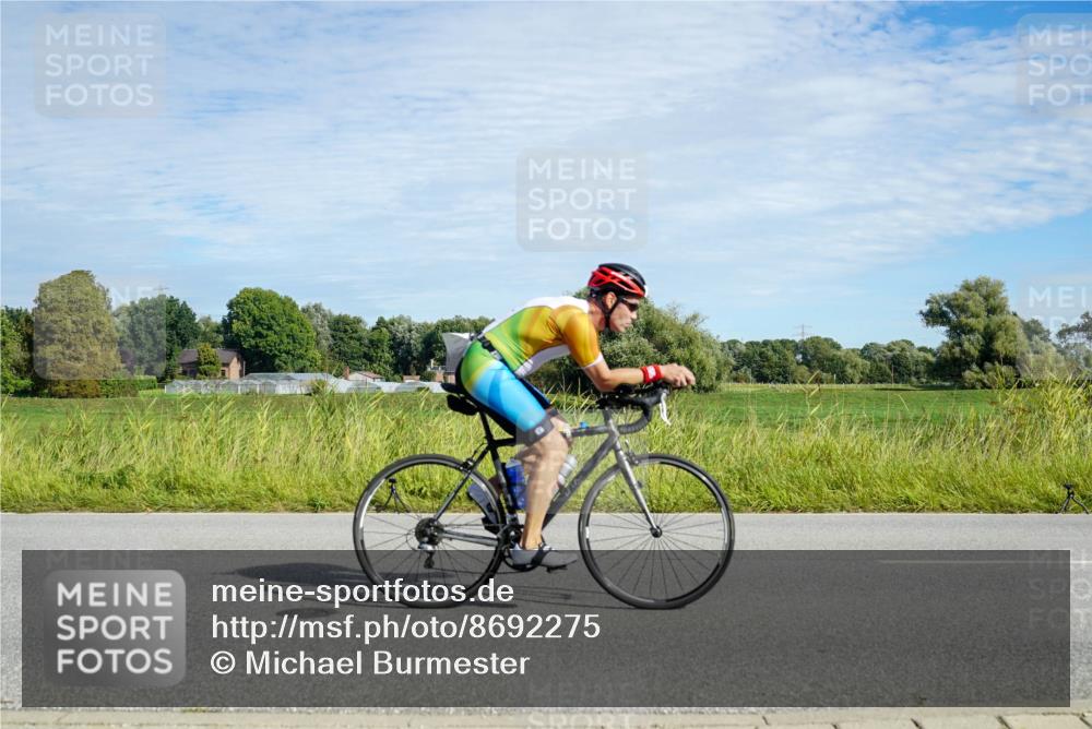 31.08.2025 - Elbe Triathlon Hamburg Michael Burmester http://msf.ph/oto/8692275 31.08.2025 10:30:37 Radfahren 774, 1068 meine-sportfotos.de