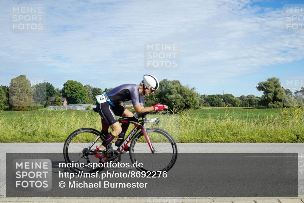 31.08.2025 - Elbe Triathlon Hamburg Michael Burmester http://msf.ph/oto/8692276 31.08.2025 10:30:40 Radfahren 774, 800, 1121 meine-sportfotos.de
