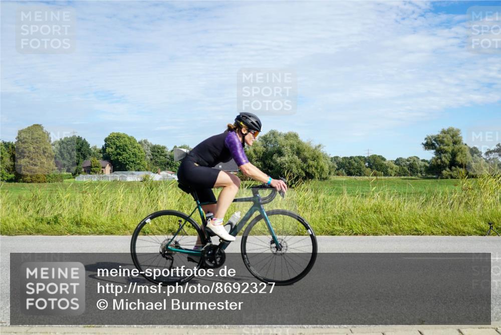 31.08.2025 - Elbe Triathlon Hamburg Michael Burmester http://msf.ph/oto/8692327 31.08.2025 10:32:39 Radfahren 786, 896, 932, 1168, 1174, 1226, 1240 meine-sportfotos.de