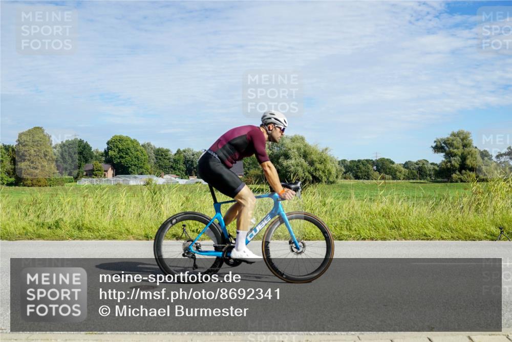 31.08.2025 - Elbe Triathlon Hamburg Michael Burmester http://msf.ph/oto/8692341 31.08.2025 10:33:13 Radfahren 1112, 1139, 1169, 1170, 1184, 1243 meine-sportfotos.de