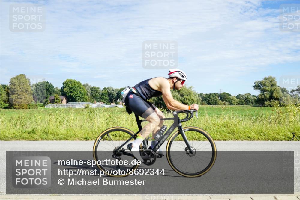 31.08.2025 - Elbe Triathlon Hamburg Michael Burmester http://msf.ph/oto/8692344 31.08.2025 10:33:16 Radfahren 1139, 1157, 1169, 1170, 1191 meine-sportfotos.de