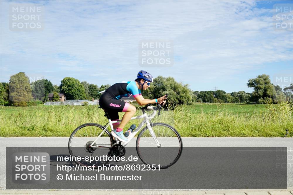 31.08.2025 - Elbe Triathlon Hamburg Michael Burmester http://msf.ph/oto/8692351 31.08.2025 10:33:27 Radfahren 826, 838, 850, 859, 908, 944, 1119, 1177, 1235, 1241 meine-sportfotos.de