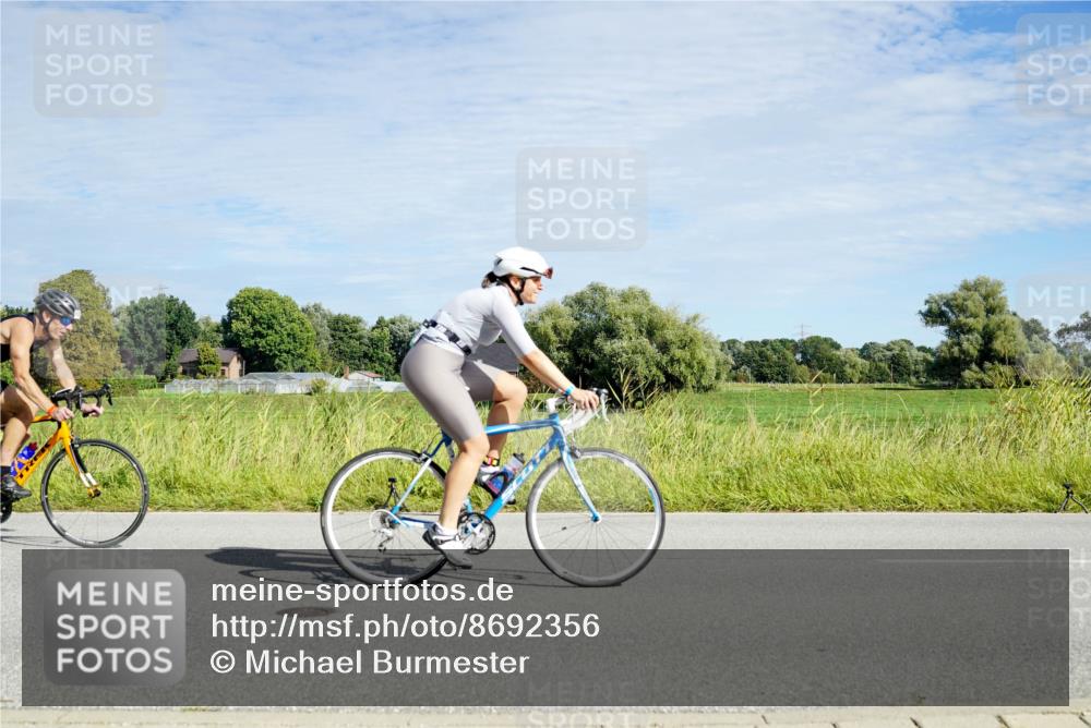 31.08.2025 - Elbe Triathlon Hamburg Michael Burmester http://msf.ph/oto/8692356 31.08.2025 10:33:30 Radfahren 826, 838, 850, 859, 908, 1211, 1235, 1241 meine-sportfotos.de
