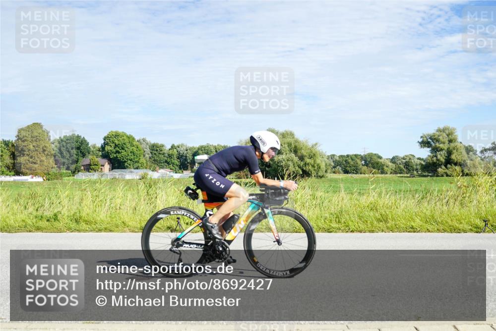 31.08.2025 - Elbe Triathlon Hamburg Michael Burmester http://msf.ph/oto/8692427 31.08.2025 10:35:54 Radfahren 760, 911, 921, 923, 930, 1005, 1064, 1125, 1229, 1237 meine-sportfotos.de