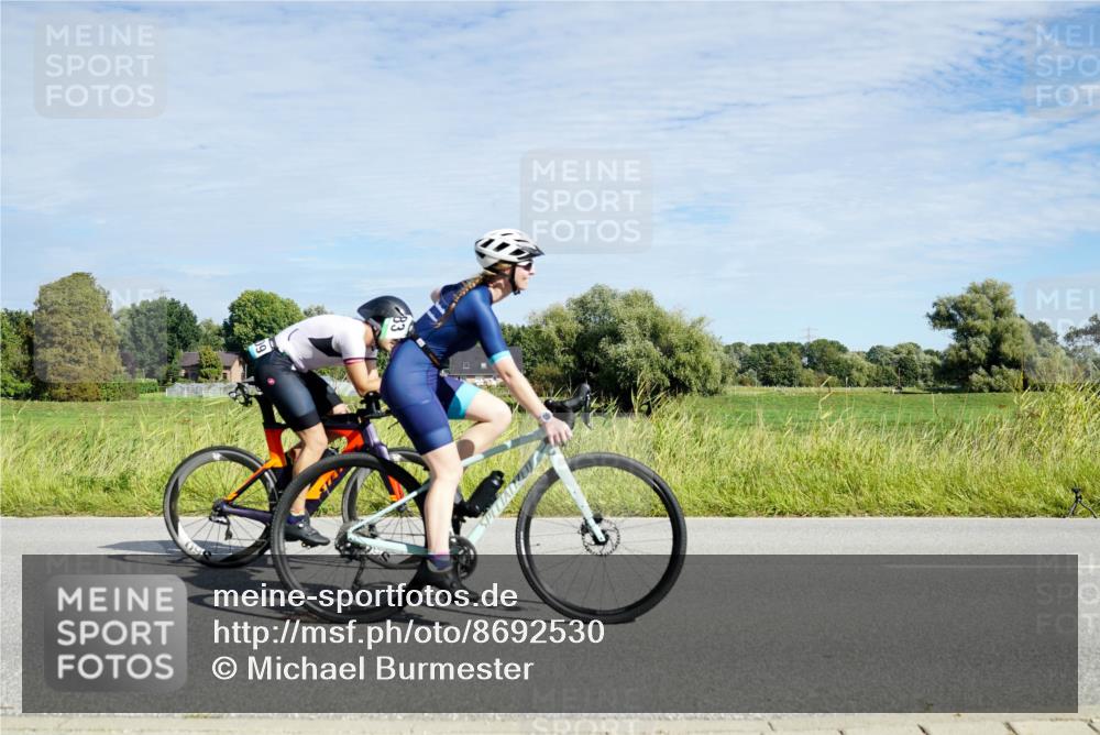 31.08.2025 - Elbe Triathlon Hamburg Michael Burmester http://msf.ph/oto/8692530 31.08.2025 10:38:29 Radfahren 783, 790, 795, 899, 942, 971, 1077, 1106, 1109 meine-sportfotos.de