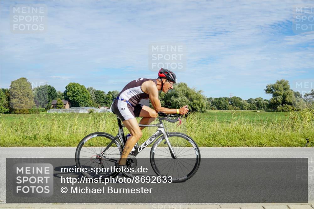 31.08.2025 - Elbe Triathlon Hamburg Michael Burmester http://msf.ph/oto/8692633 31.08.2025 10:41:45 Radfahren 594, 772, 847, 1099, 1161 meine-sportfotos.de