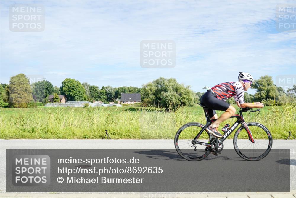31.08.2025 - Elbe Triathlon Hamburg Michael Burmester http://msf.ph/oto/8692635 31.08.2025 10:41:47 Radfahren 594, 772, 1099, 1161 meine-sportfotos.de