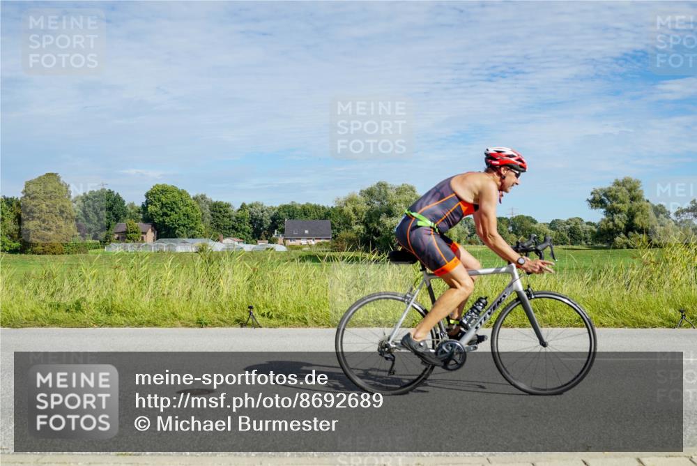 31.08.2025 - Elbe Triathlon Hamburg Michael Burmester http://msf.ph/oto/8692689 31.08.2025 10:43:18 Radfahren 958, 1020, 1108, 1180, 1248, 1302, 1310 meine-sportfotos.de
