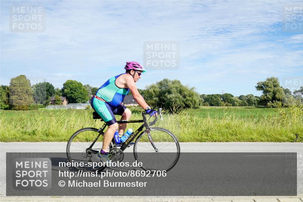 31.08.2025 - Elbe Triathlon Hamburg Michael Burmester http://msf.ph/oto/8692706 31.08.2025 10:43:58 Radfahren 1206, 1283, 1306, 1326 meine-sportfotos.de
