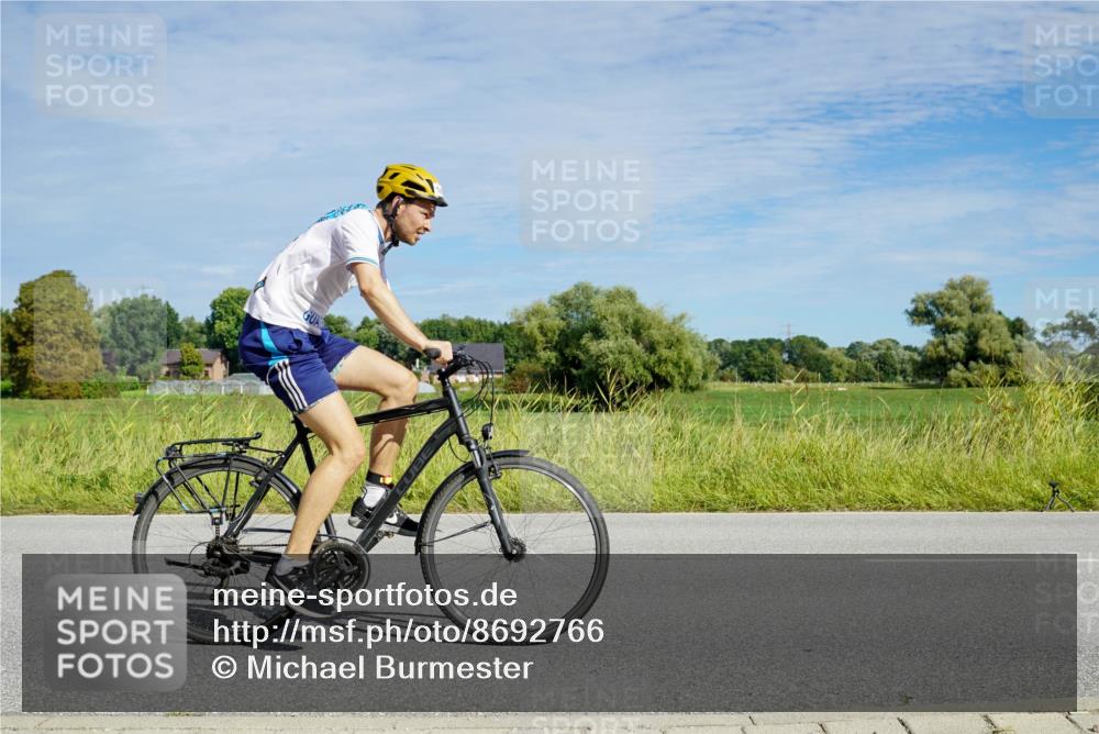31.08.2025 - Elbe Triathlon Hamburg Michael Burmester http://msf.ph/oto/8692766 31.08.2025 10:46:32 Radfahren 1059, 1144, 1224, 1320, 1334 meine-sportfotos.de