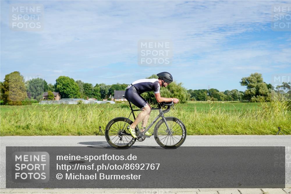 31.08.2025 - Elbe Triathlon Hamburg Michael Burmester http://msf.ph/oto/8692767 31.08.2025 10:46:33 Radfahren 1059, 1144, 1213, 1224, 1320, 1334 meine-sportfotos.de