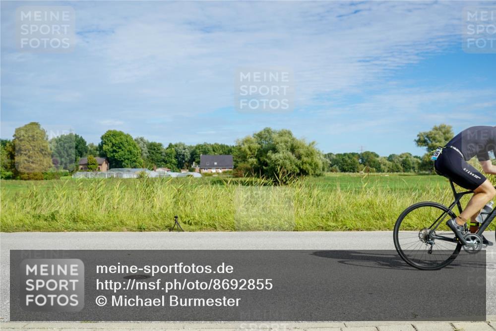 31.08.2025 - Elbe Triathlon Hamburg Michael Burmester http://msf.ph/oto/8692855 31.08.2025 10:50:12 Radfahren 1126, 1134, 1294, 1343, 1480 meine-sportfotos.de