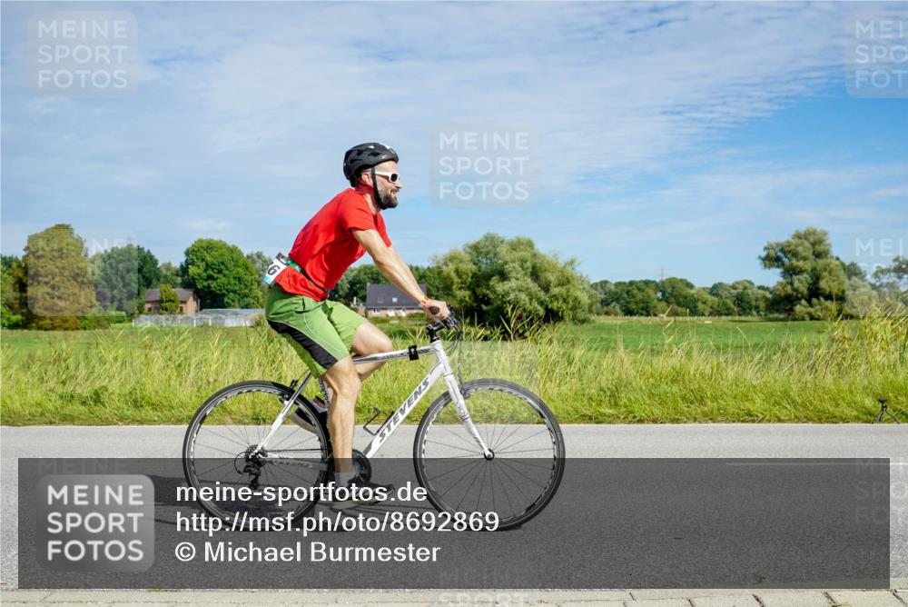 31.08.2025 - Elbe Triathlon Hamburg Michael Burmester http://msf.ph/oto/8692869 31.08.2025 10:50:46 Radfahren 794, 1176, 1244, 1287, 1324 meine-sportfotos.de