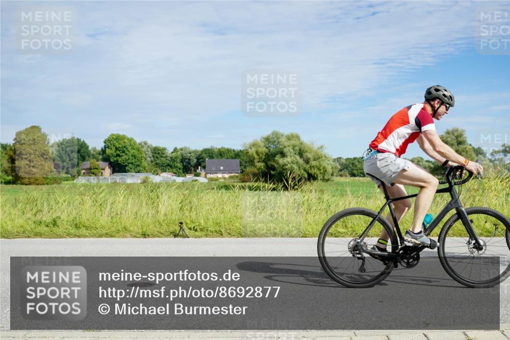 31.08.2025 - Elbe Triathlon Hamburg Michael Burmester http://msf.ph/oto/8692877 31.08.2025 10:51:04 Radfahren 1150, 1204, 1231, 1241, 1274, 1418 meine-sportfotos.de
