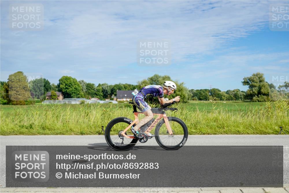 31.08.2025 - Elbe Triathlon Hamburg Michael Burmester http://msf.ph/oto/8692883 31.08.2025 10:51:11 Radfahren 1150, 1156, 1222, 1418, 1446 meine-sportfotos.de