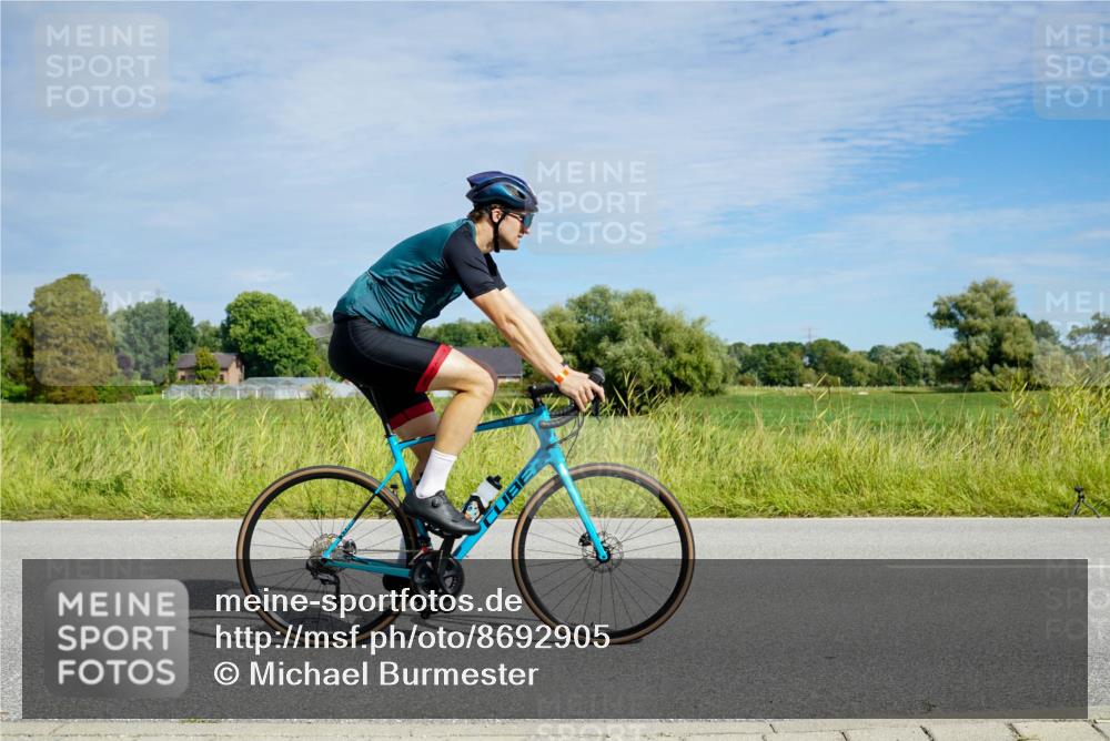 31.08.2025 - Elbe Triathlon Hamburg Michael Burmester http://msf.ph/oto/8692905 31.08.2025 10:51:45 Radfahren 1125, 1205, 1228, 1234 meine-sportfotos.de