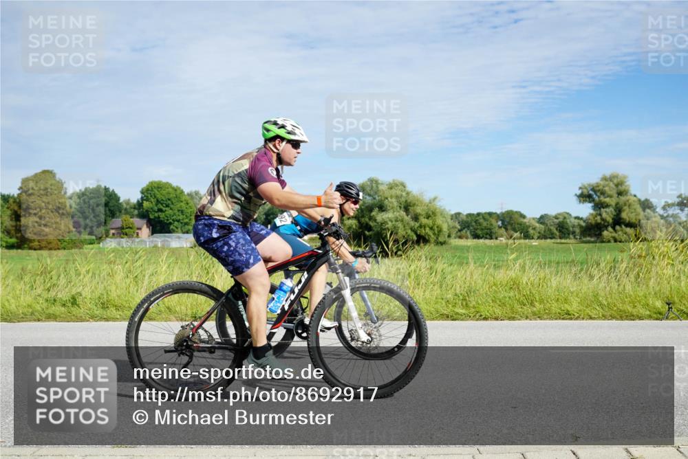31.08.2025 - Elbe Triathlon Hamburg Michael Burmester http://msf.ph/oto/8692917 31.08.2025 10:52:06 Radfahren 1135, 1159, 1186, 1237, 1376, 1434, 1492 meine-sportfotos.de