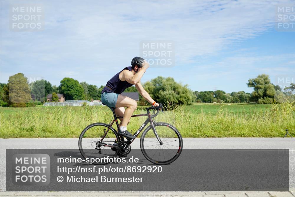 31.08.2025 - Elbe Triathlon Hamburg Michael Burmester http://msf.ph/oto/8692920 31.08.2025 10:52:11 Radfahren 1159, 1237, 1434 meine-sportfotos.de