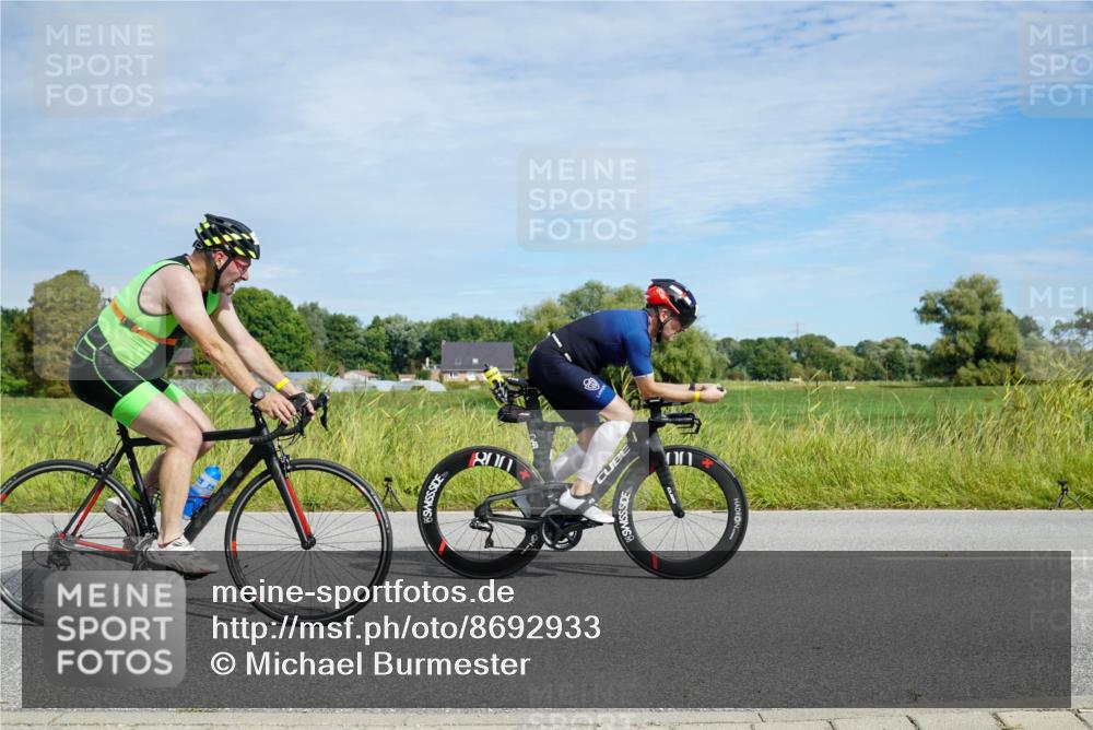 31.08.2025 - Elbe Triathlon Hamburg Michael Burmester http://msf.ph/oto/8692933 31.08.2025 10:52:56 Radfahren 758, 841, 1207, 1258, 1295, 1389 meine-sportfotos.de
