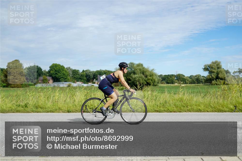 31.08.2025 - Elbe Triathlon Hamburg Michael Burmester http://msf.ph/oto/8692999 31.08.2025 10:55:16 Radfahren 1272, 1371, 1396, 1410, 1486 meine-sportfotos.de