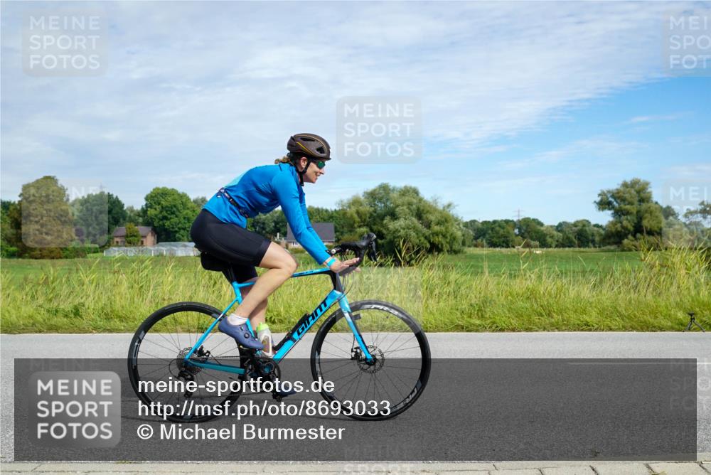 31.08.2025 - Elbe Triathlon Hamburg Michael Burmester http://msf.ph/oto/8693033 31.08.2025 10:56:36 Radfahren 772, 1250, 1366, 1374, 1406, 1407, 1409, 1474, 1475 meine-sportfotos.de