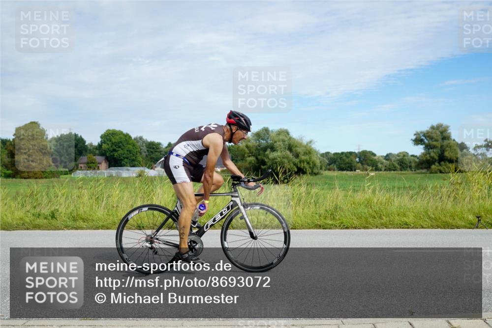 31.08.2025 - Elbe Triathlon Hamburg Michael Burmester http://msf.ph/oto/8693072 31.08.2025 10:57:40 Radfahren 1161, 1399, 1502 meine-sportfotos.de