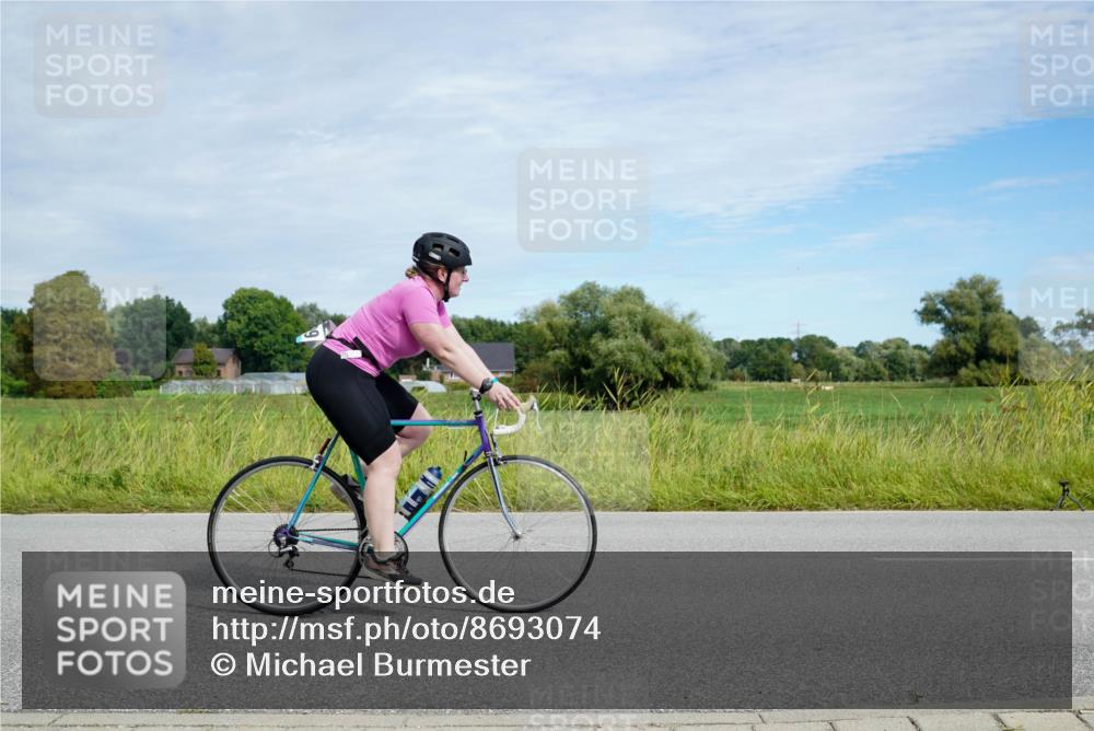 31.08.2025 - Elbe Triathlon Hamburg Michael Burmester http://msf.ph/oto/8693074 31.08.2025 10:57:43 Radfahren 1161, 1358, 1399, 1503 meine-sportfotos.de