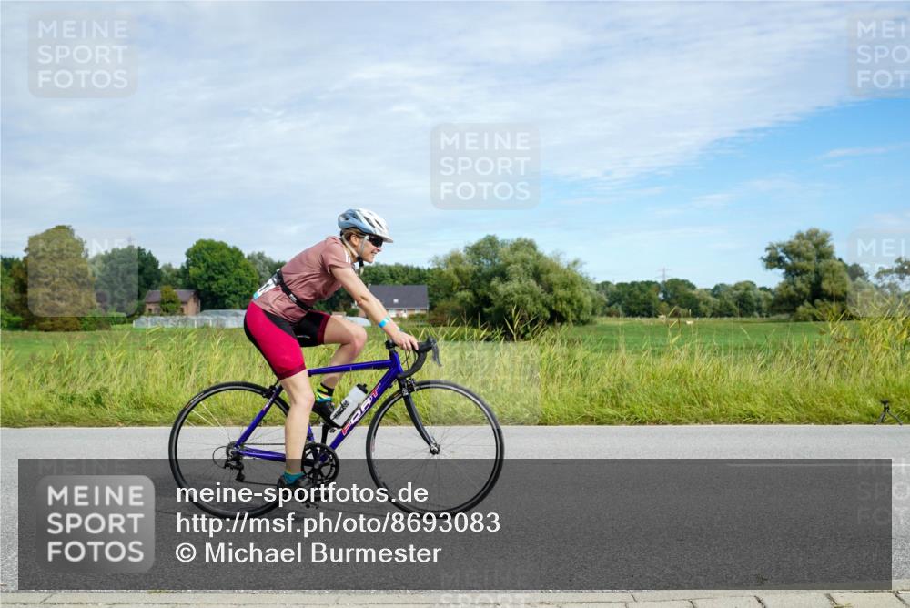 31.08.2025 - Elbe Triathlon Hamburg Michael Burmester http://msf.ph/oto/8693083 31.08.2025 10:57:58 Radfahren 1329, 1351, 1356, 1401, 1420, 1441, 1447, 1493, 1495 meine-sportfotos.de