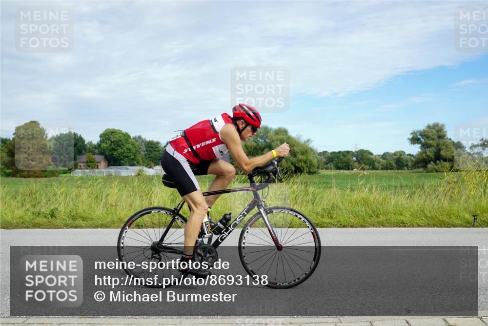 31.08.2025 - Elbe Triathlon Hamburg Michael Burmester http://msf.ph/oto/8693138 31.08.2025 11:00:13 Radfahren 1256, 1283, 1292, 1347, 1348, 1402, 1594 meine-sportfotos.de