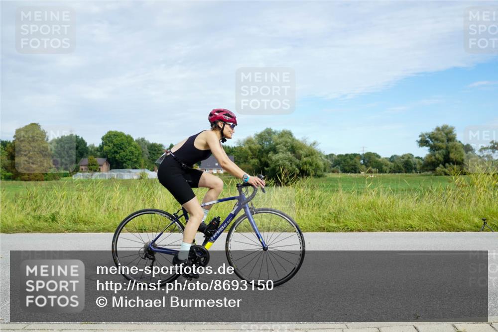 31.08.2025 - Elbe Triathlon Hamburg Michael Burmester http://msf.ph/oto/8693150 31.08.2025 11:00:39 Radfahren 1275, 1306, 1391 meine-sportfotos.de