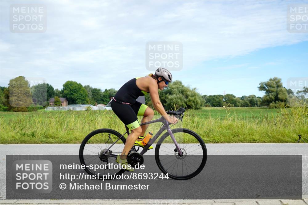 31.08.2025 - Elbe Triathlon Hamburg Michael Burmester http://msf.ph/oto/8693244 31.08.2025 11:04:37 Radfahren 1336, 1439, 1521, 1545, 1552 meine-sportfotos.de