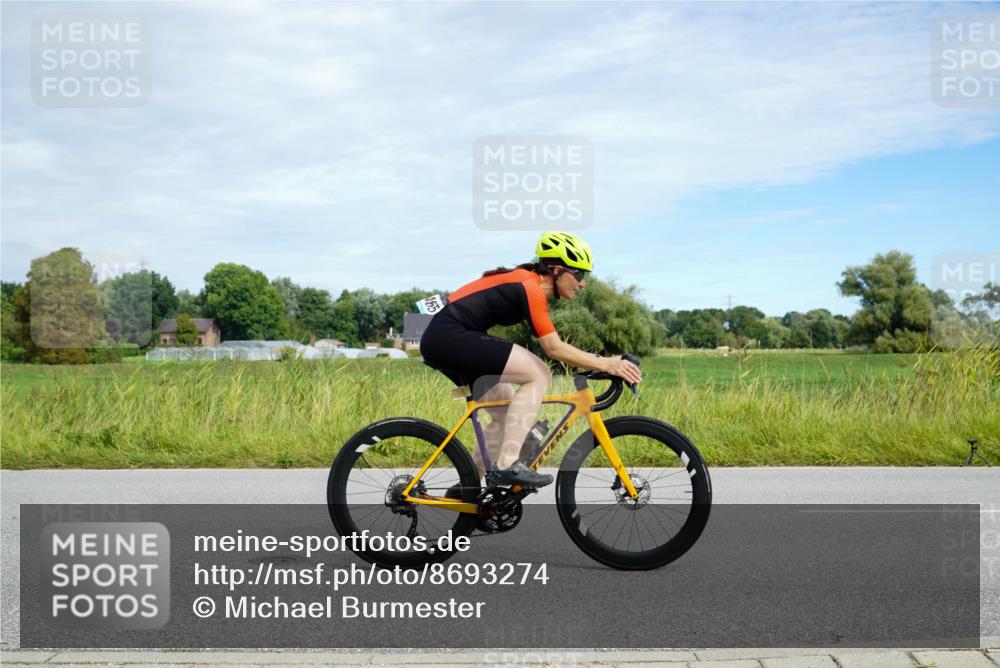 31.08.2025 - Elbe Triathlon Hamburg Michael Burmester http://msf.ph/oto/8693274 31.08.2025 11:05:47 Radfahren 1465, 1562 meine-sportfotos.de