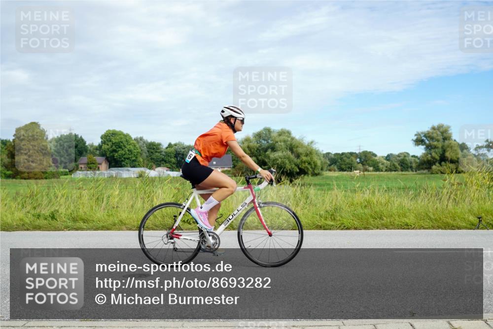31.08.2025 - Elbe Triathlon Hamburg Michael Burmester http://msf.ph/oto/8693282 31.08.2025 11:06:16 Radfahren 1364, 1480, 1516, 1559 meine-sportfotos.de