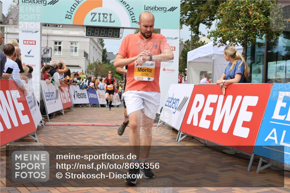 31.08.2025 - 21. Blankeneser Heldenlauf Strokosch-Dieckow http://msf.ph/oto/8693356 31.08.2025 12:36:46 Ziel 5230, 5045, 4245, 4033 meine-sportfotos.de