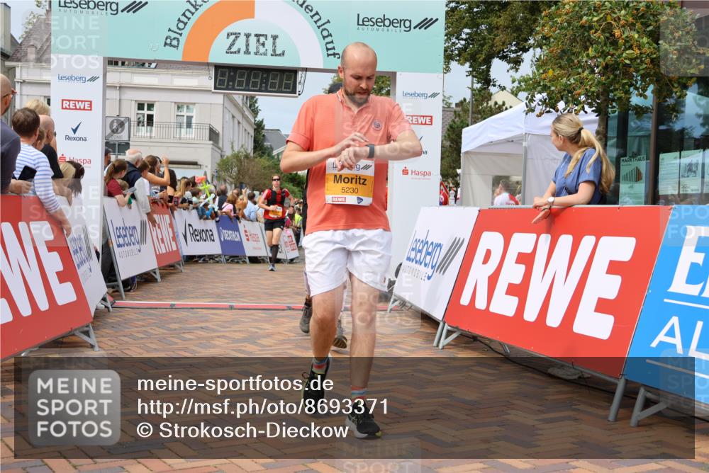 31.08.2025 - 21. Blankeneser Heldenlauf Strokosch-Dieckow http://msf.ph/oto/8693371 31.08.2025 12:36:46 Ziel 5230, 5045, 4245, 4033 meine-sportfotos.de