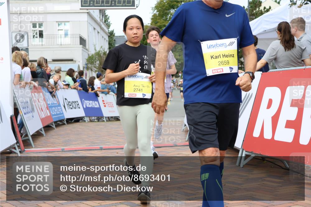 31.08.2025 - 21. Blankeneser Heldenlauf Strokosch-Dieckow http://msf.ph/oto/8693401 31.08.2025 10:28:04 Ziel 2112, 2068, 2067, 2741, 2343, 2659, 2261 meine-sportfotos.de