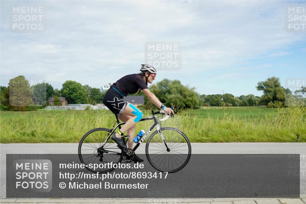 31.08.2025 - Elbe Triathlon Hamburg Michael Burmester http://msf.ph/oto/8693417 31.08.2025 11:12:26 Radfahren 1374, 1390, 1395, 1404, 1442, 1462, 1615 meine-sportfotos.de