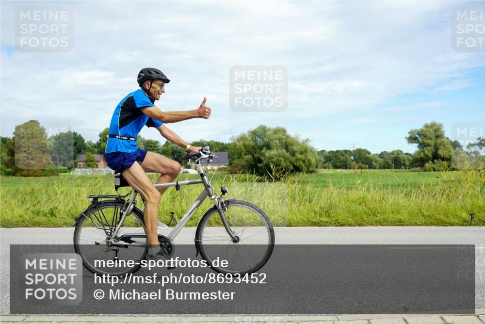 31.08.2025 - Elbe Triathlon Hamburg Michael Burmester http://msf.ph/oto/8693452 31.08.2025 11:14:21 Radfahren 1341, 1447, 1463, 1483 meine-sportfotos.de