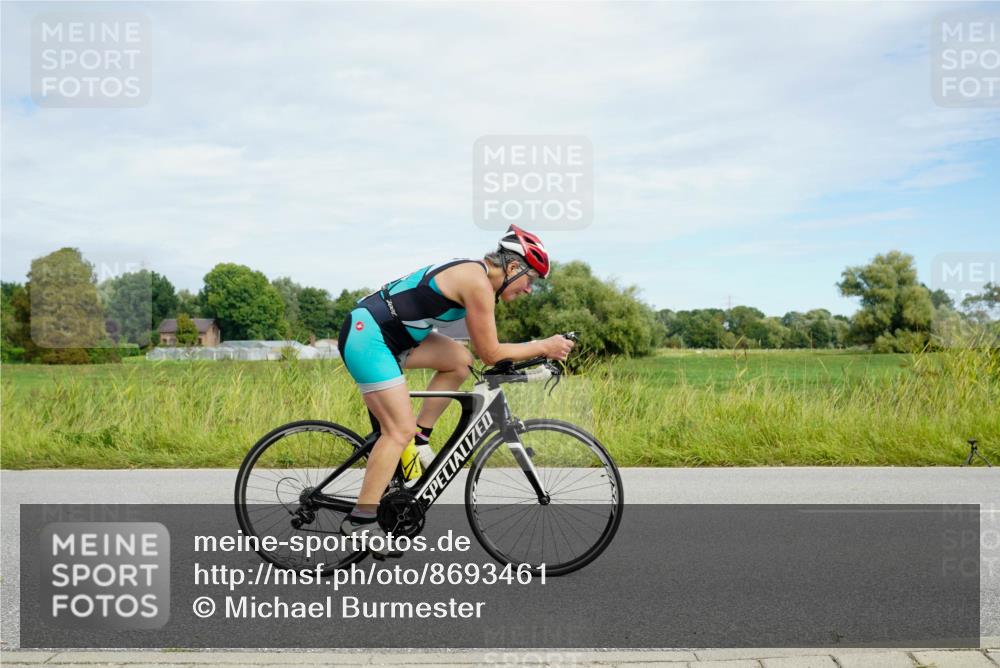 31.08.2025 - Elbe Triathlon Hamburg Michael Burmester http://msf.ph/oto/8693461 31.08.2025 11:14:41 Radfahren 1377, 1438, 1474, 1502, 1504, 1522, 1604 meine-sportfotos.de