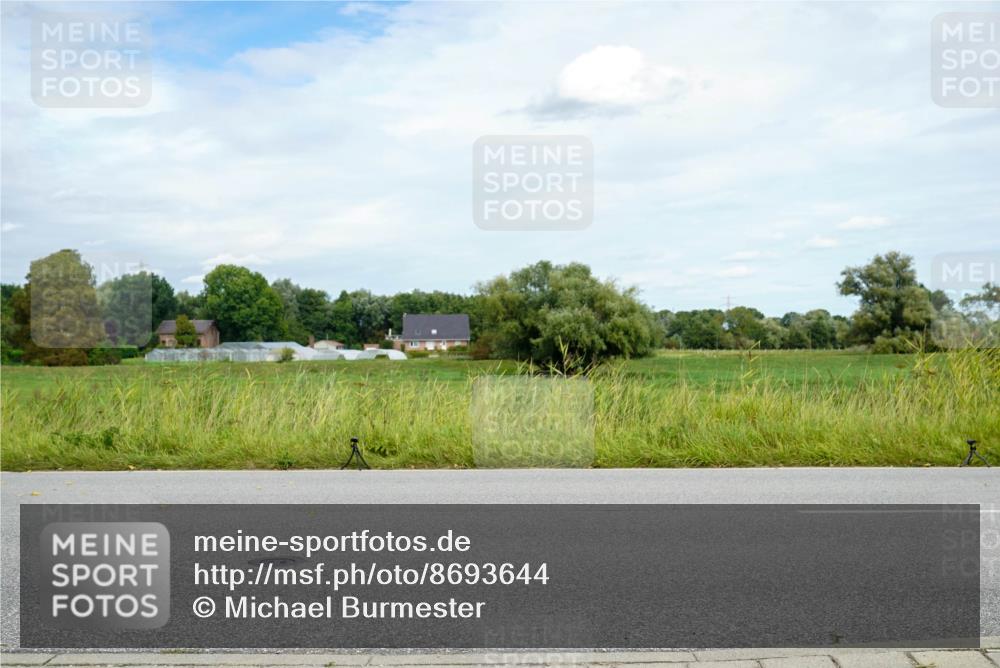 31.08.2025 - Elbe Triathlon Hamburg Michael Burmester http://msf.ph/oto/8693644 31.08.2025 12:06:16 Radfahren  meine-sportfotos.de