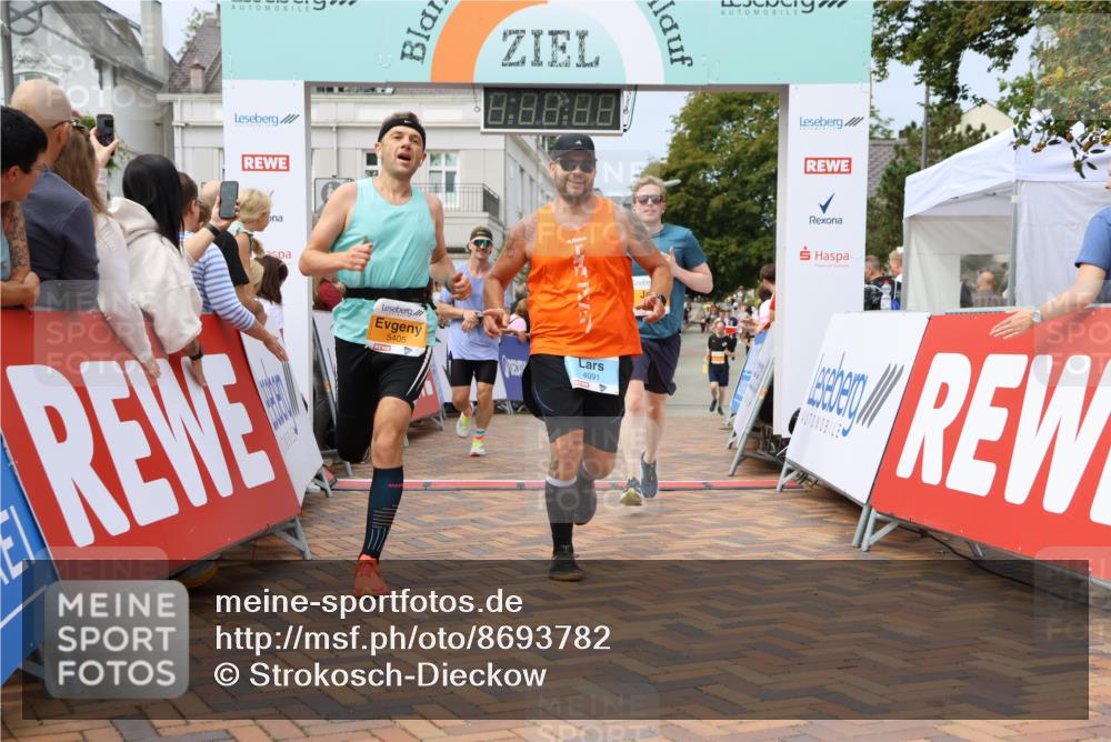 31.08.2025 - 21. Blankeneser Heldenlauf Strokosch-Dieckow http://msf.ph/oto/8693782 31.08.2025 12:36:12 Ziel 5405, 5159, 5158, 5318, 4383, 4091 meine-sportfotos.de