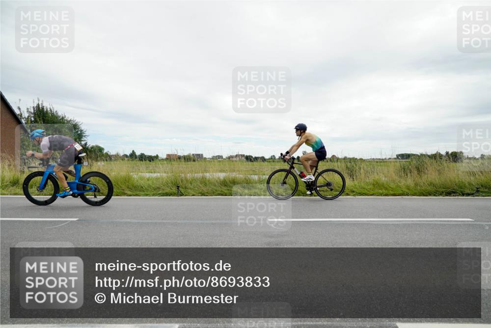 31.08.2025 - Elbe Triathlon Hamburg Michael Burmester http://msf.ph/oto/8693833 31.08.2025 14:10:20 Radfahren 121, 127, 139, 143, 145 meine-sportfotos.de