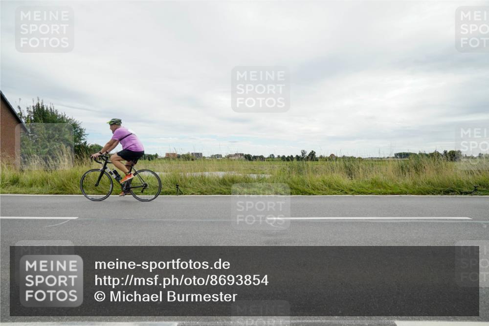31.08.2025 - Elbe Triathlon Hamburg Michael Burmester http://msf.ph/oto/8693854 31.08.2025 14:11:06 Radfahren 157, 159, 164 meine-sportfotos.de