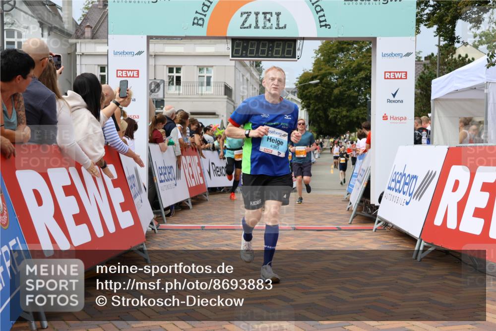 31.08.2025 - 21. Blankeneser Heldenlauf Strokosch-Dieckow http://msf.ph/oto/8693883 31.08.2025 12:36:10 Ziel 5405, 5159, 5158, 5318, 4383, 4091 meine-sportfotos.de