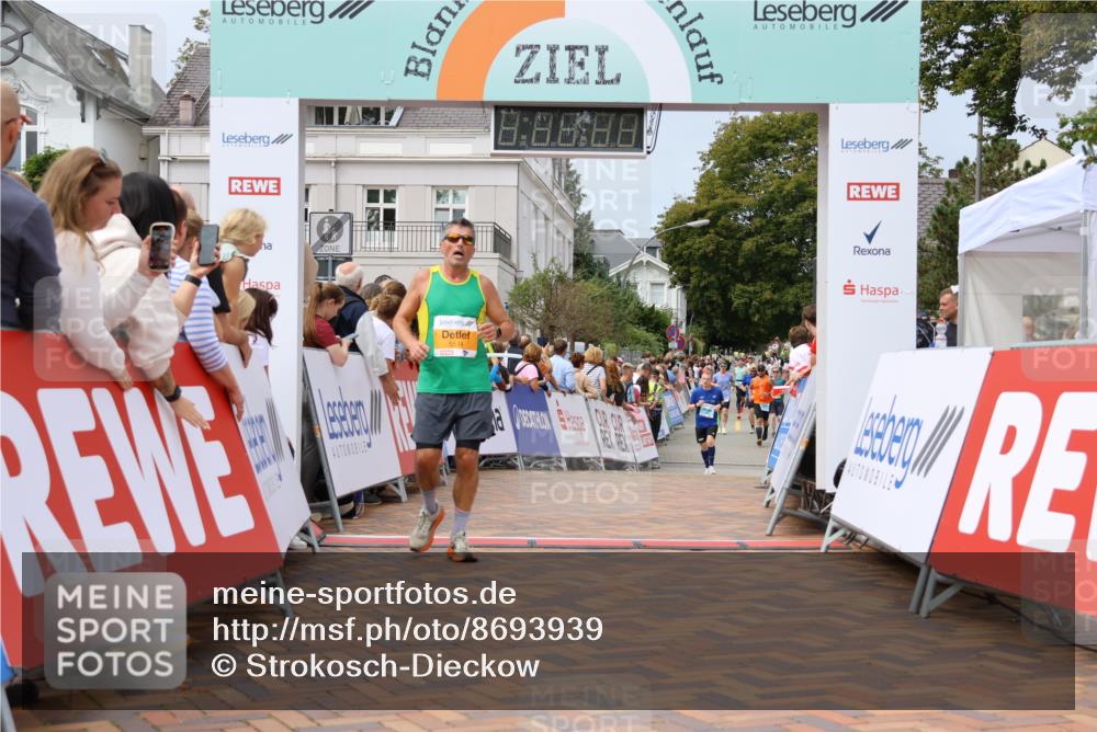 31.08.2025 - 21. Blankeneser Heldenlauf Strokosch-Dieckow http://msf.ph/oto/8693939 31.08.2025 12:36:02 Ziel 5488, 5514 meine-sportfotos.de