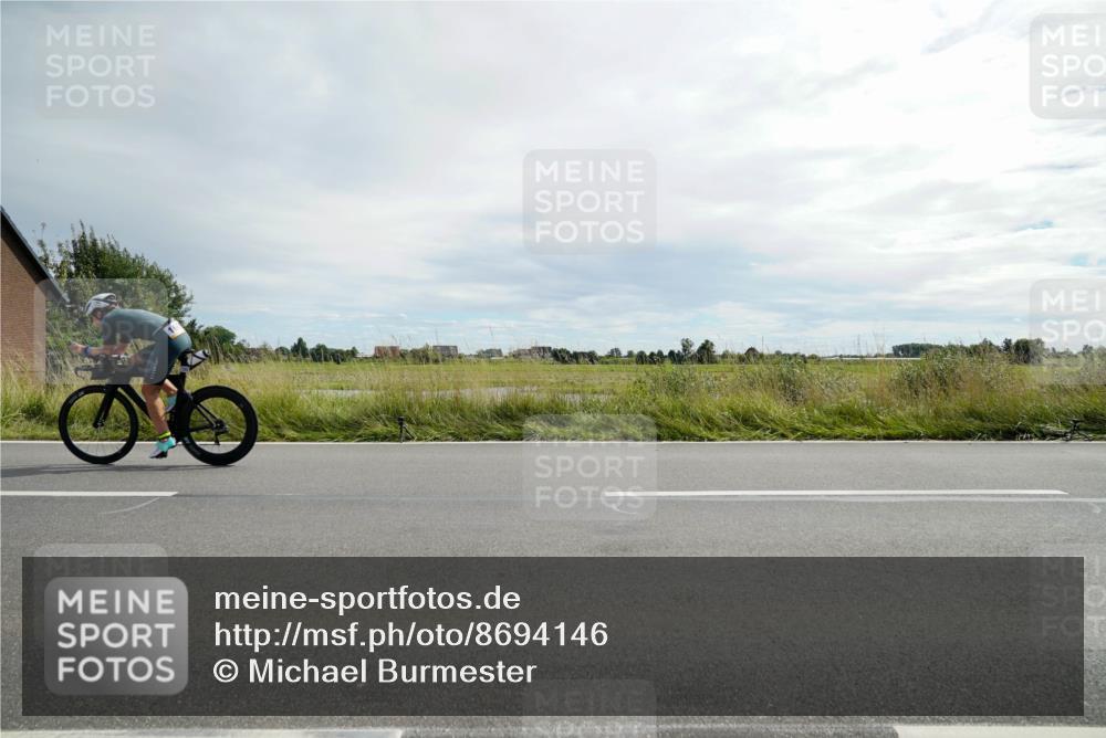 31.08.2025 - Elbe Triathlon Hamburg Michael Burmester http://msf.ph/oto/8694146 31.08.2025 14:38:34 Radfahren 148, 160 meine-sportfotos.de