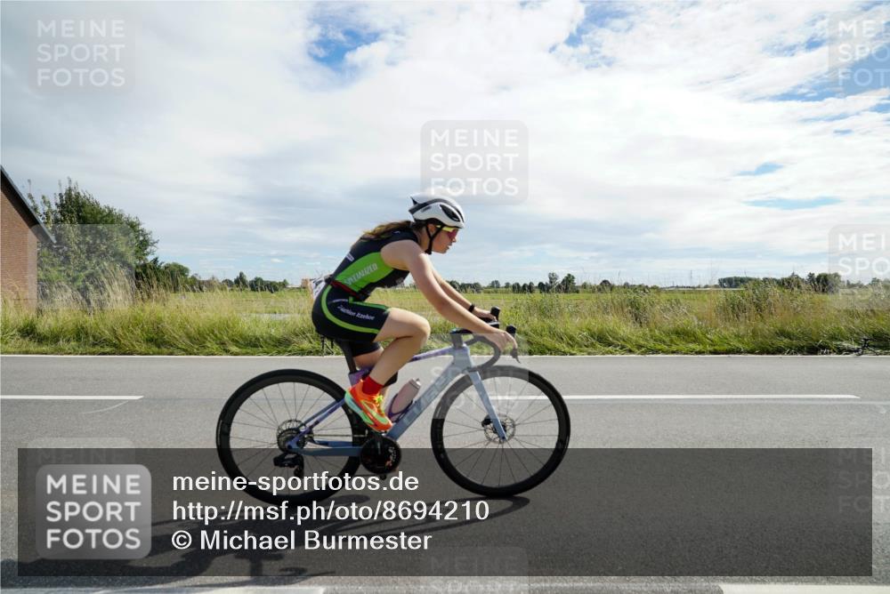 31.08.2025 - Elbe Triathlon Hamburg Michael Burmester http://msf.ph/oto/8694210 31.08.2025 14:45:36 Radfahren 134 meine-sportfotos.de